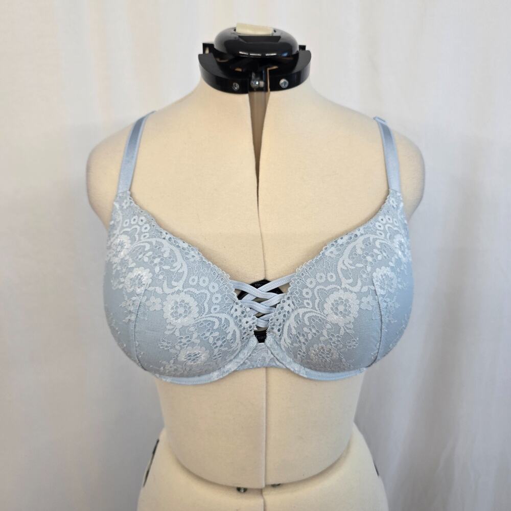 Torrid XO Plunge Push Up Bra Women's 40C Light Blue Lace Overlay Underwire EUC